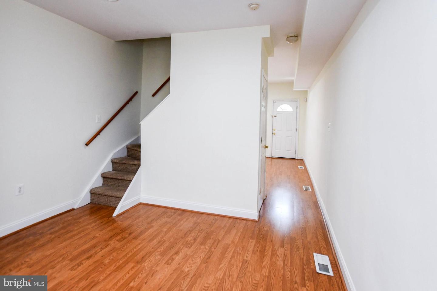 1651 Gales St Ne Property Photo 8