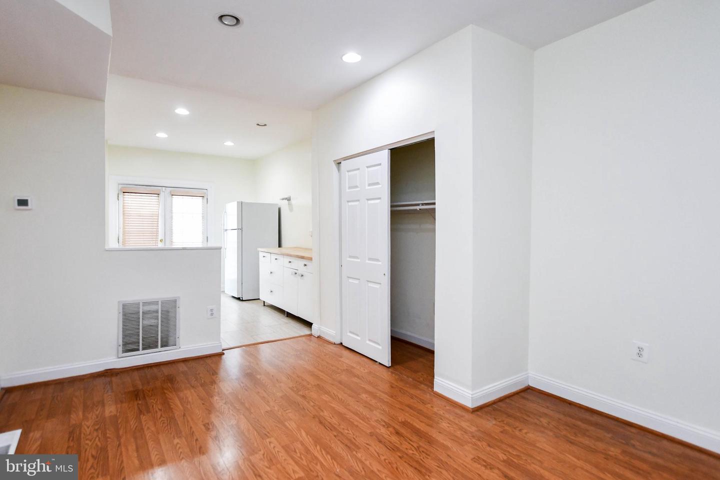 1651 Gales St Ne Property Photo 9