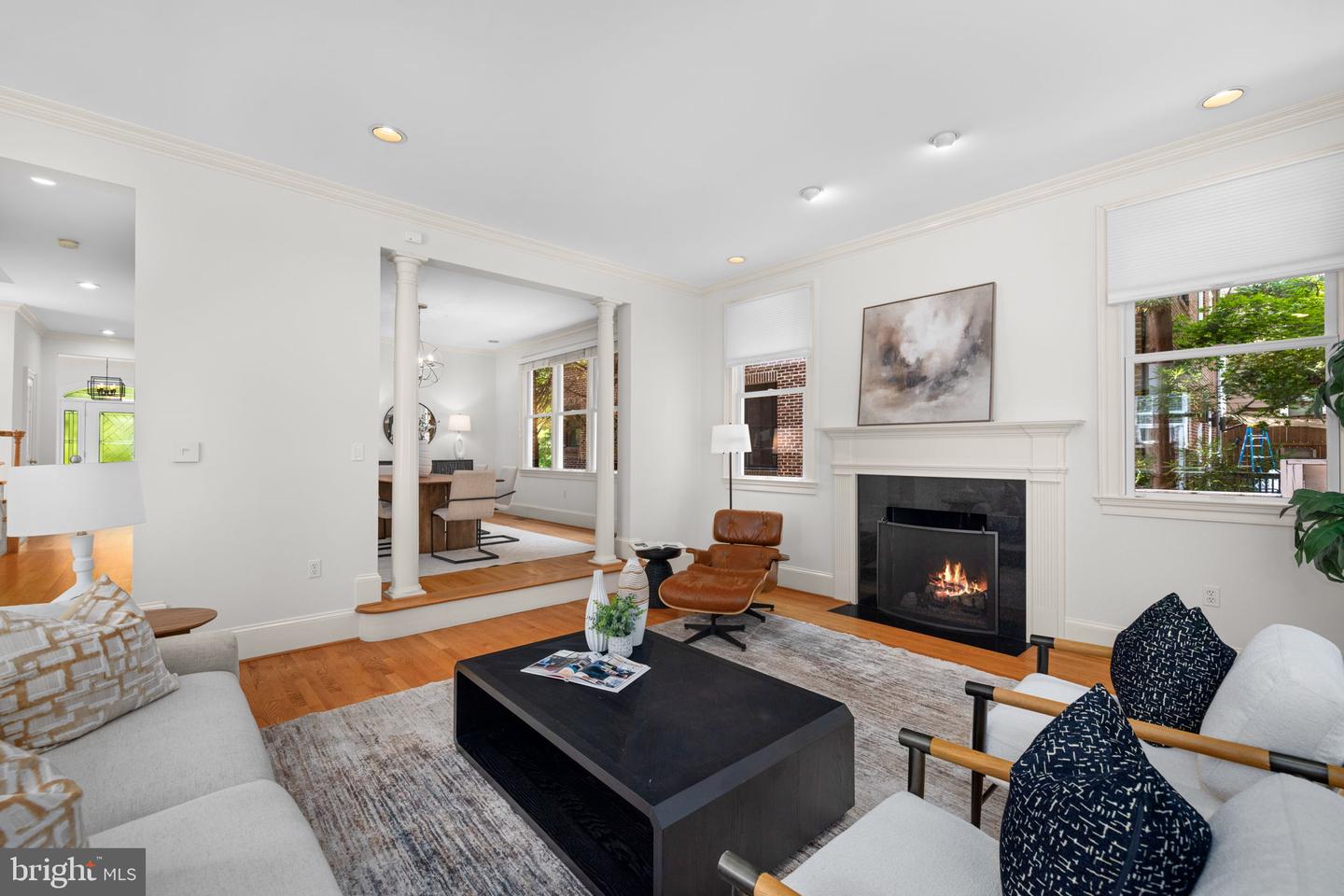 4561 Macarthur Blvd Nw Property Photo 3