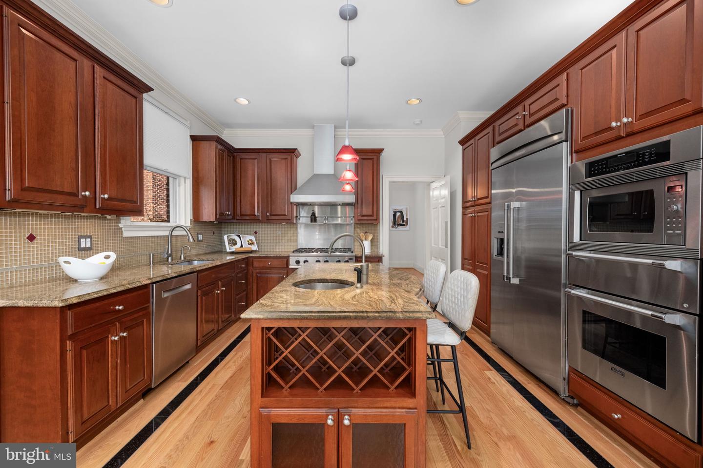 4561 Macarthur Blvd Nw Property Photo 9