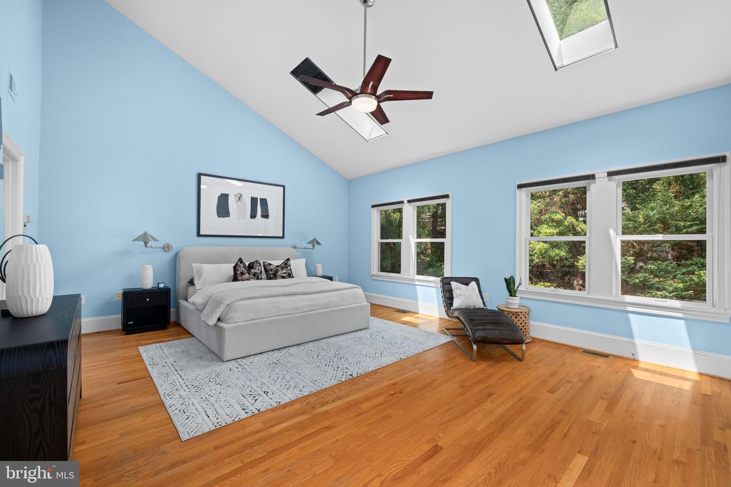 4561 Macarthur Blvd Nw Property Photo 15