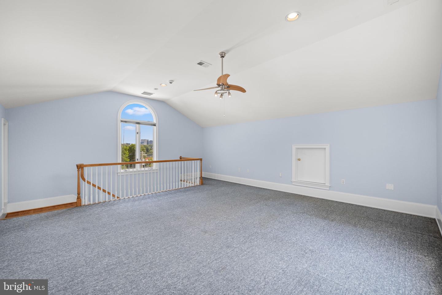 4561 Macarthur Blvd Nw Property Photo 27