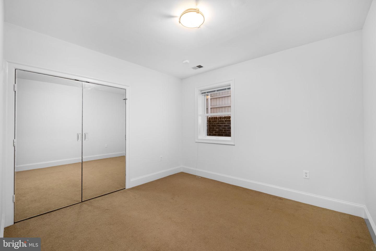 4561 Macarthur Blvd Nw Property Photo 31