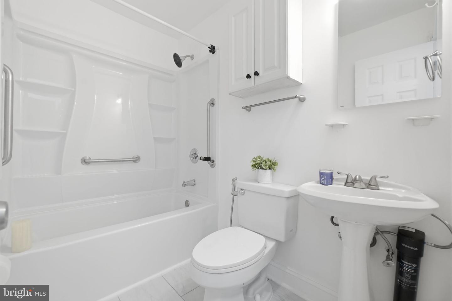 2015 4th St Ne Property Photo 15