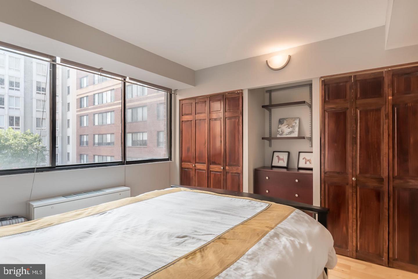 1245 13th St Nw #301 Property Photo 8