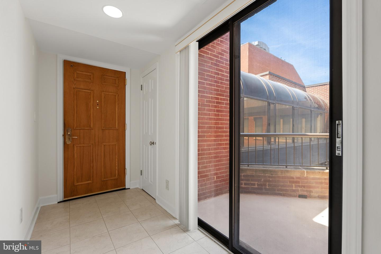 1080 Wisconsin Ave Nw #3019 Property Photo 4