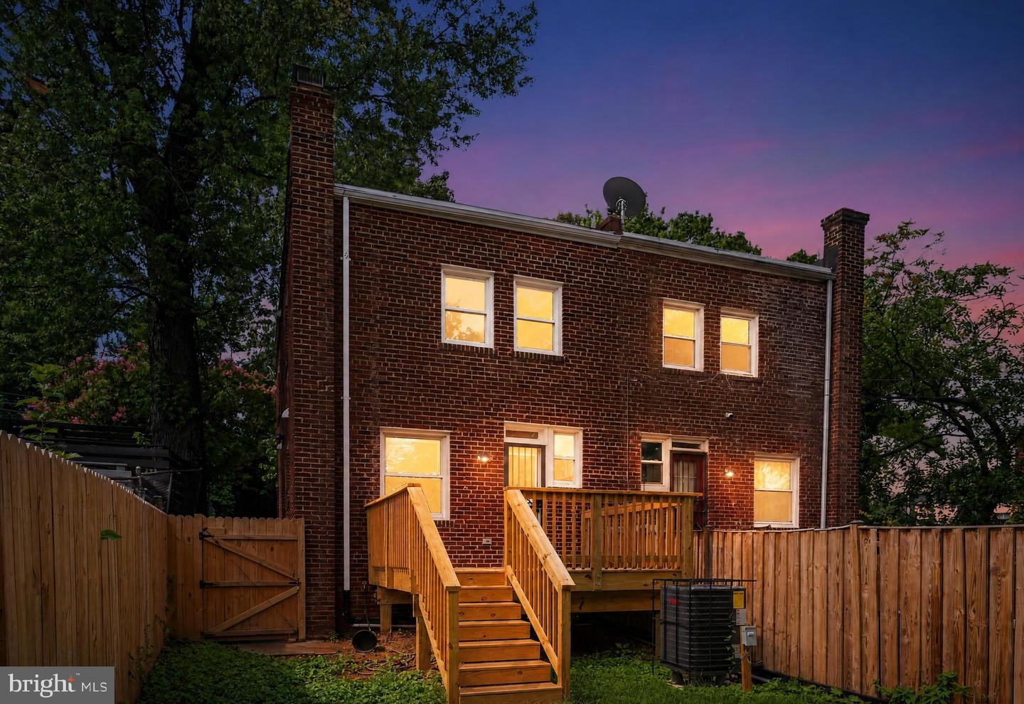 1712 U ST SE Property Photo 1