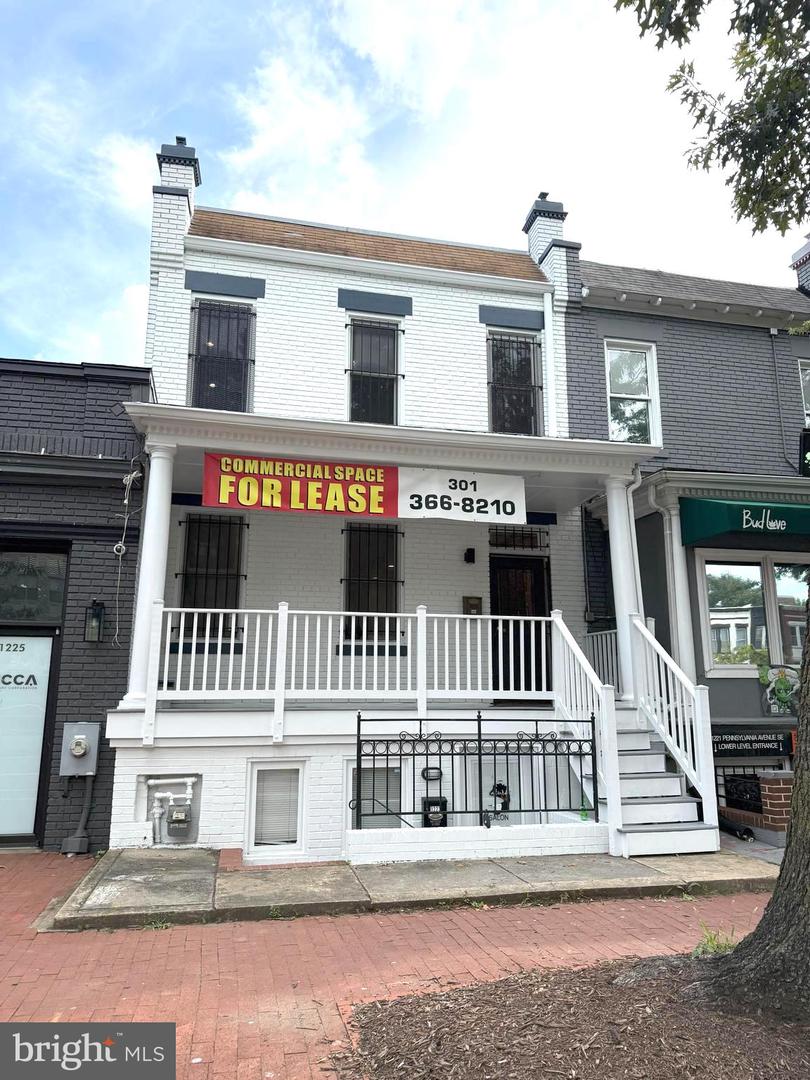 1223 PENNSYLVANIA AVE SE Property Photo 1