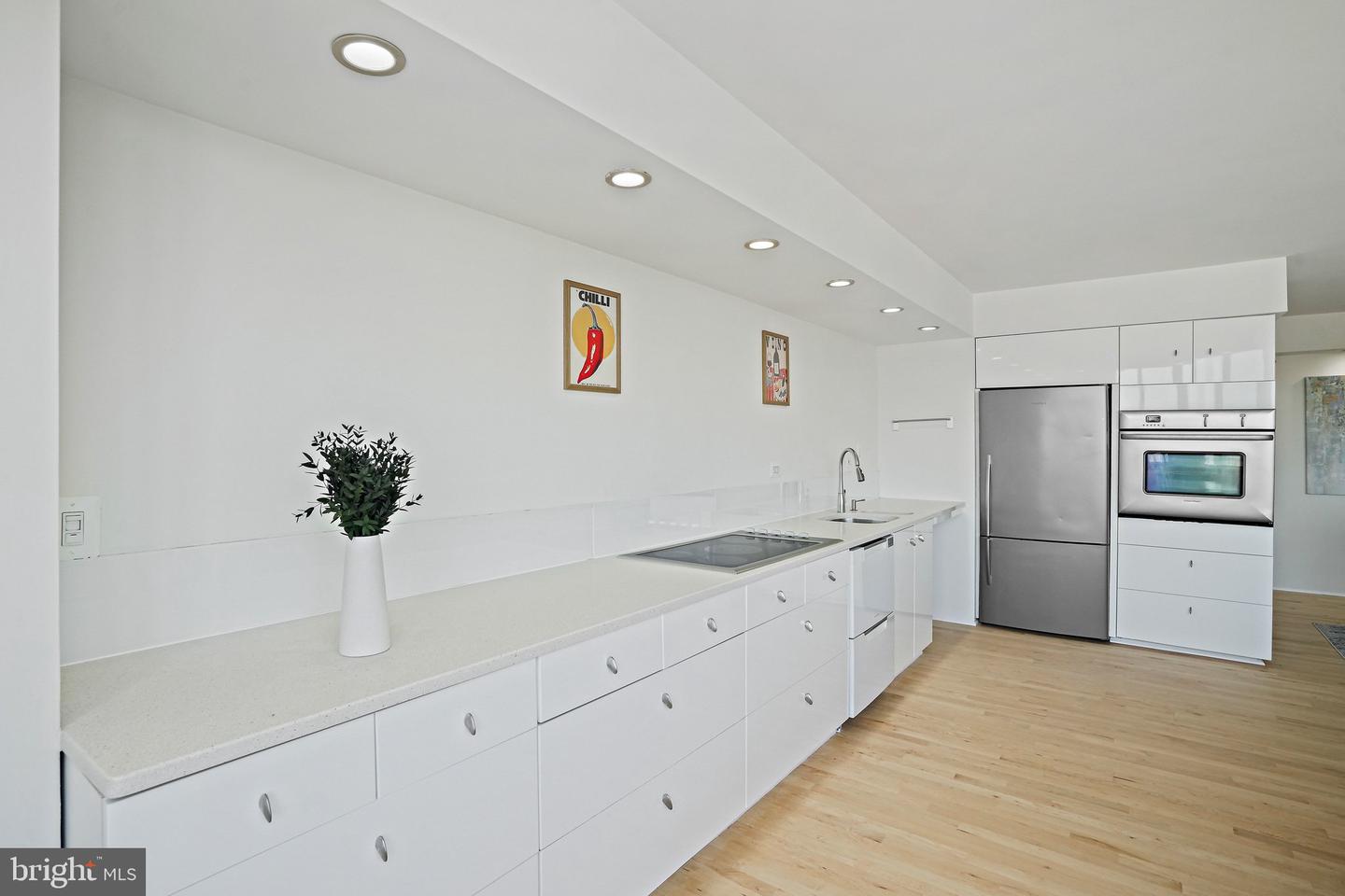 1718 P St Nw #902 Property Photo 9