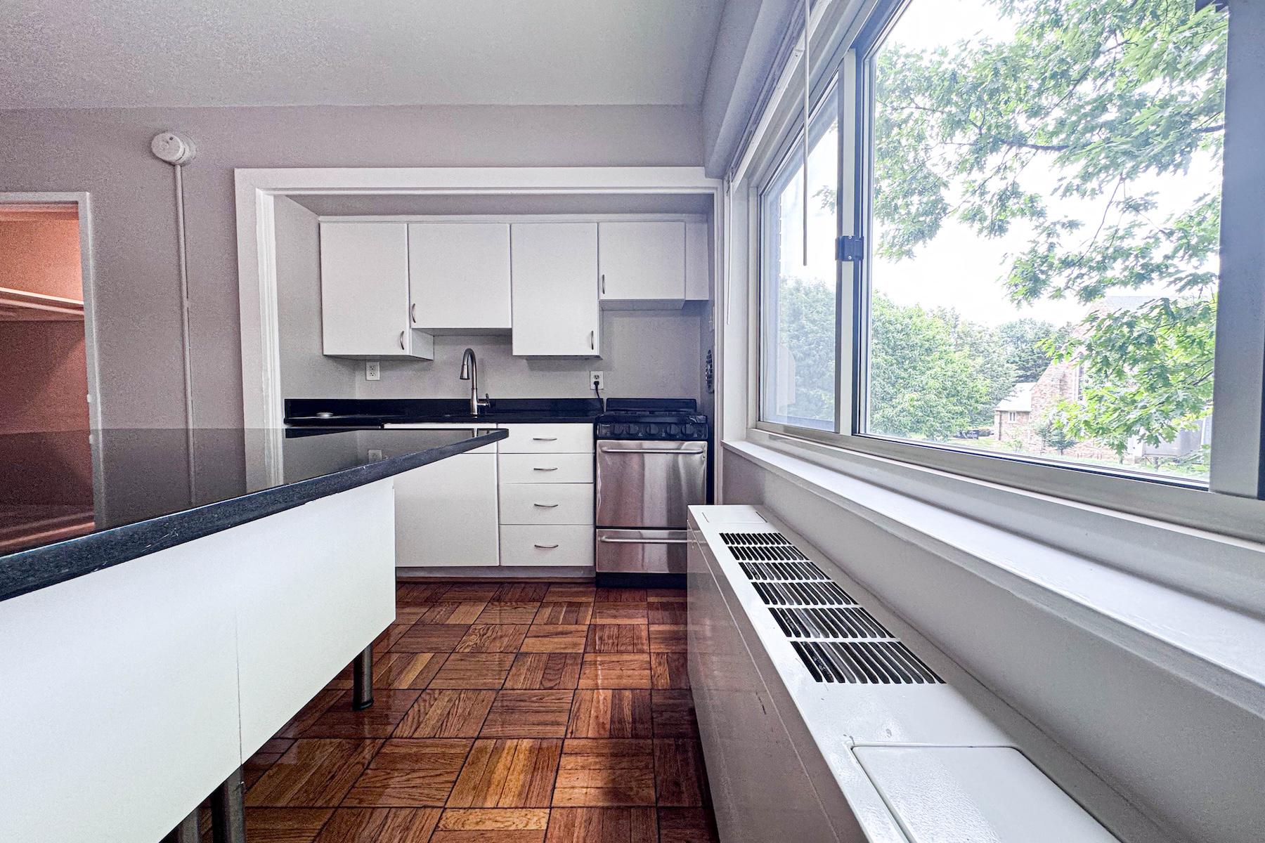 5315 Connecticut Ave Nw #310 Property Photo 9