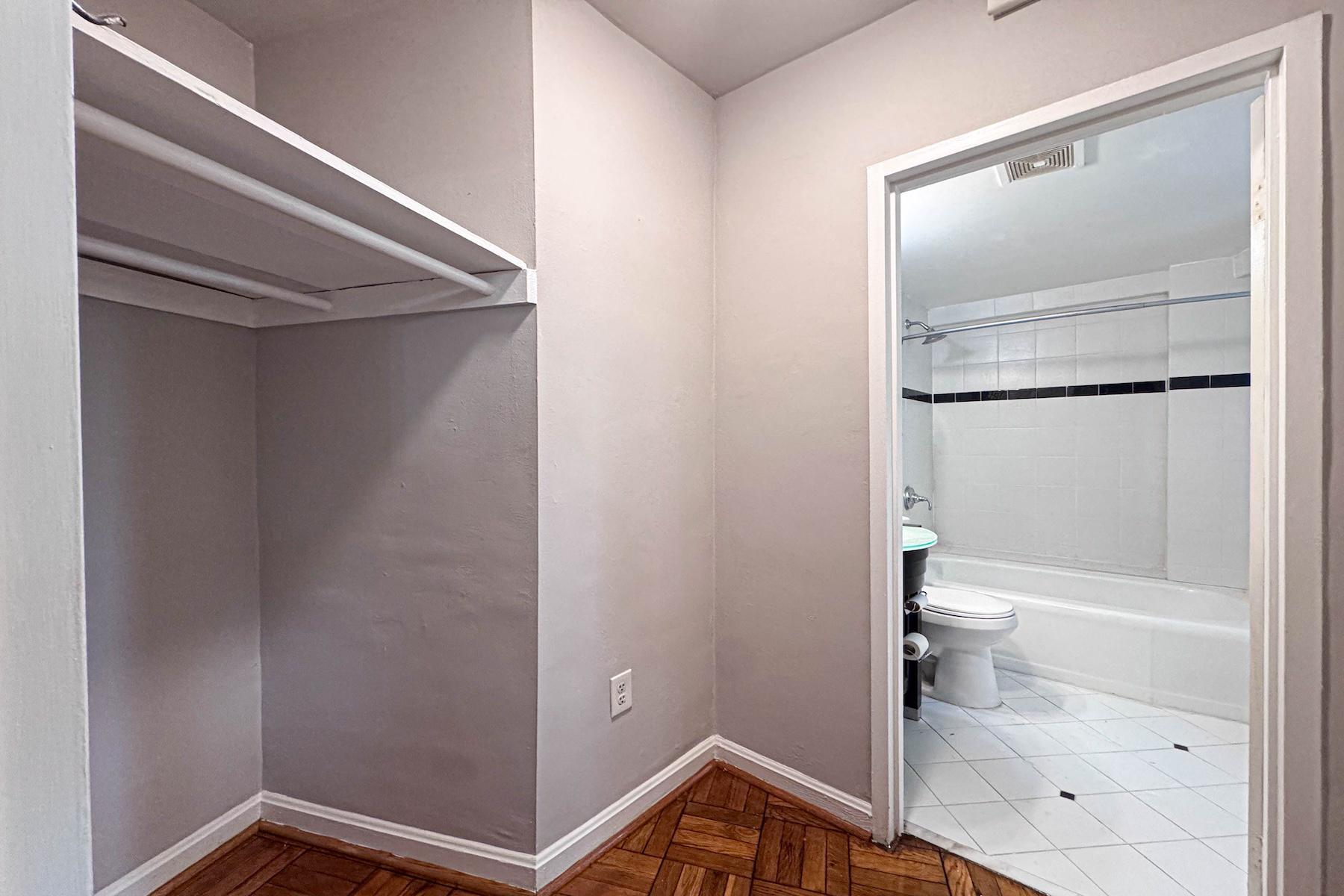 5315 Connecticut Ave Nw #310 Property Photo 16
