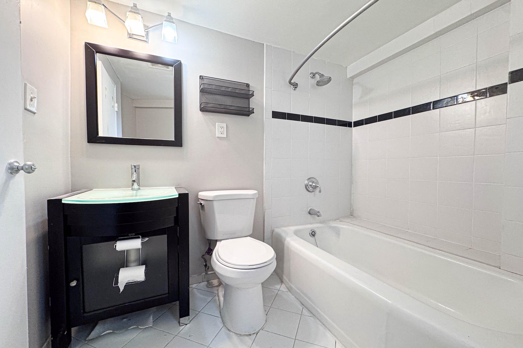 5315 Connecticut Ave Nw #310 Property Photo 21