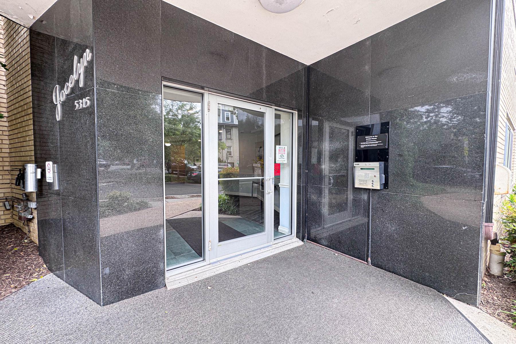 5315 Connecticut Ave Nw #310 Property Photo 36