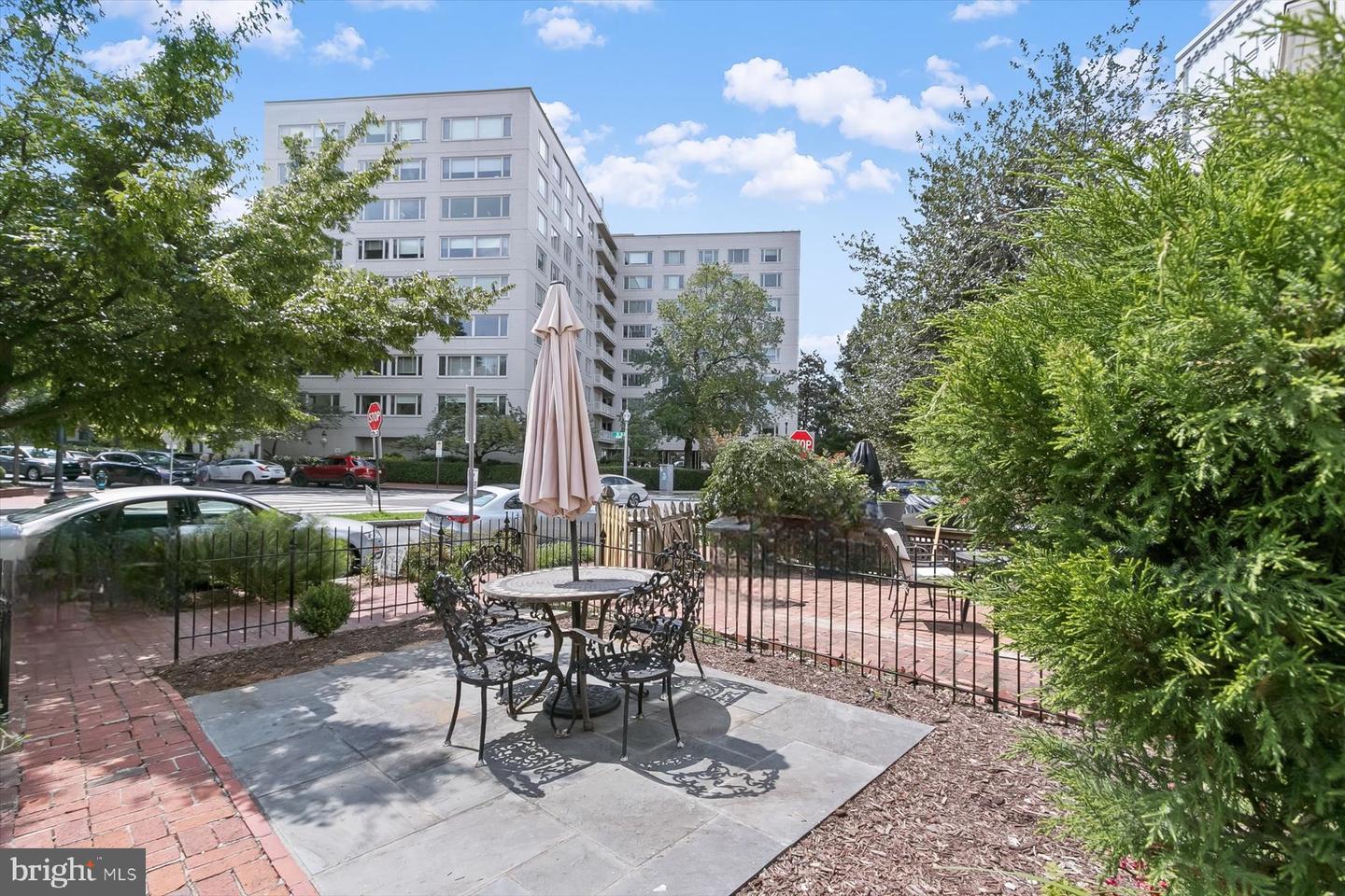 804 New Hampshire Ave Nw Property Photo 2