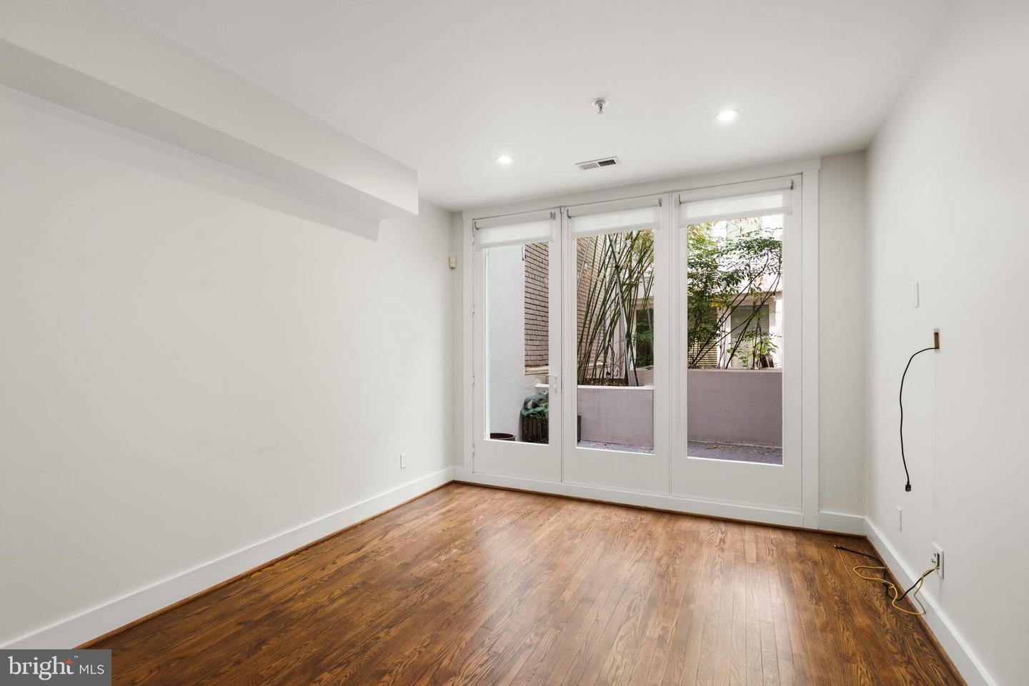 426 M St Nw #d Property Photo 3