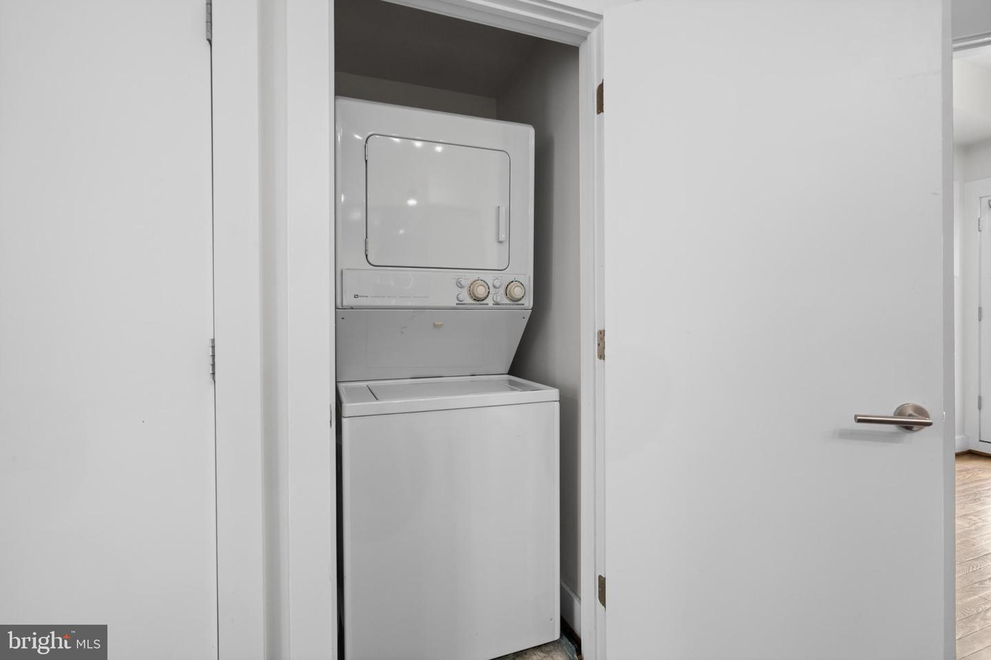 426 M St Nw #d Property Photo 28