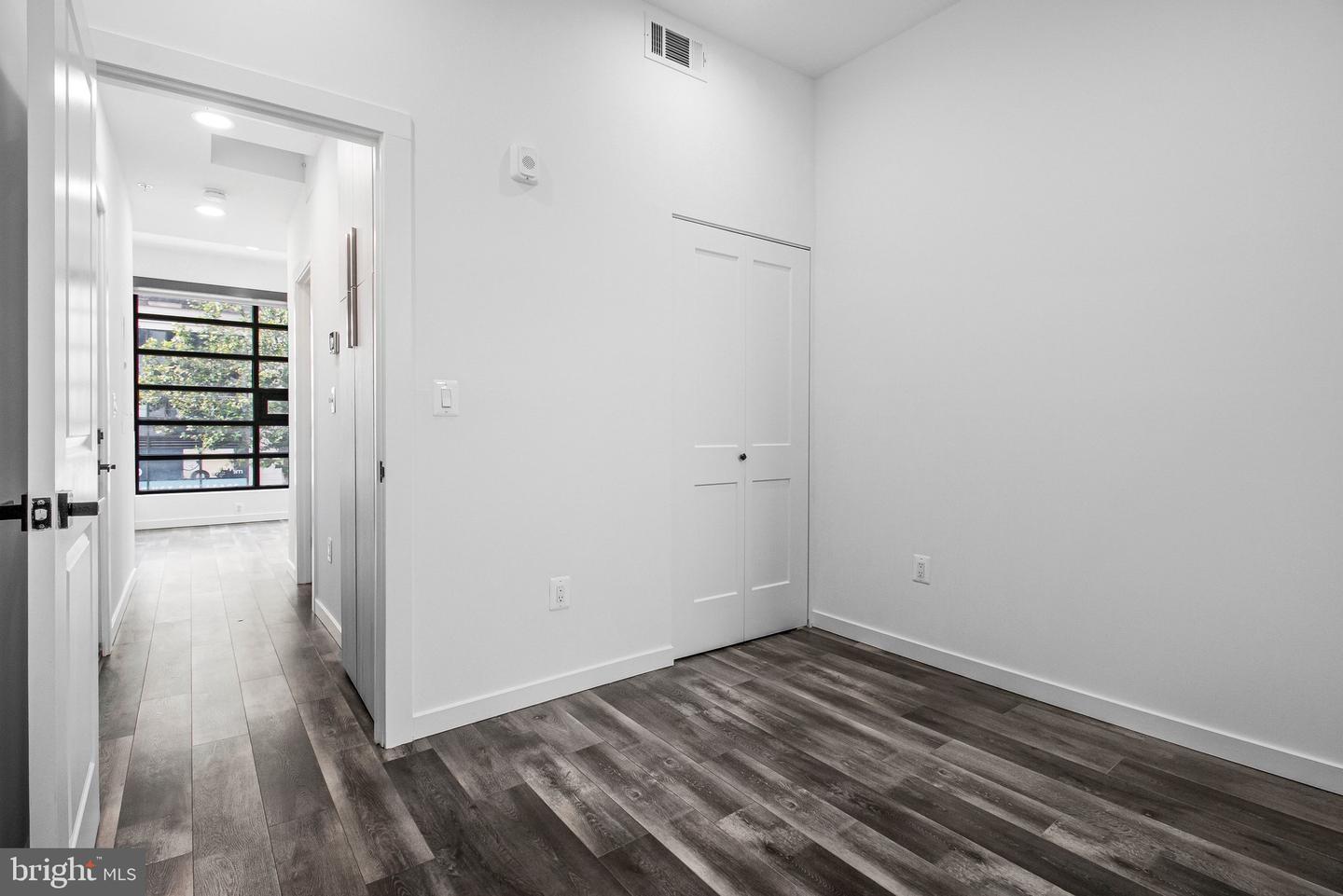 506 H St Ne #202 Property Photo 11