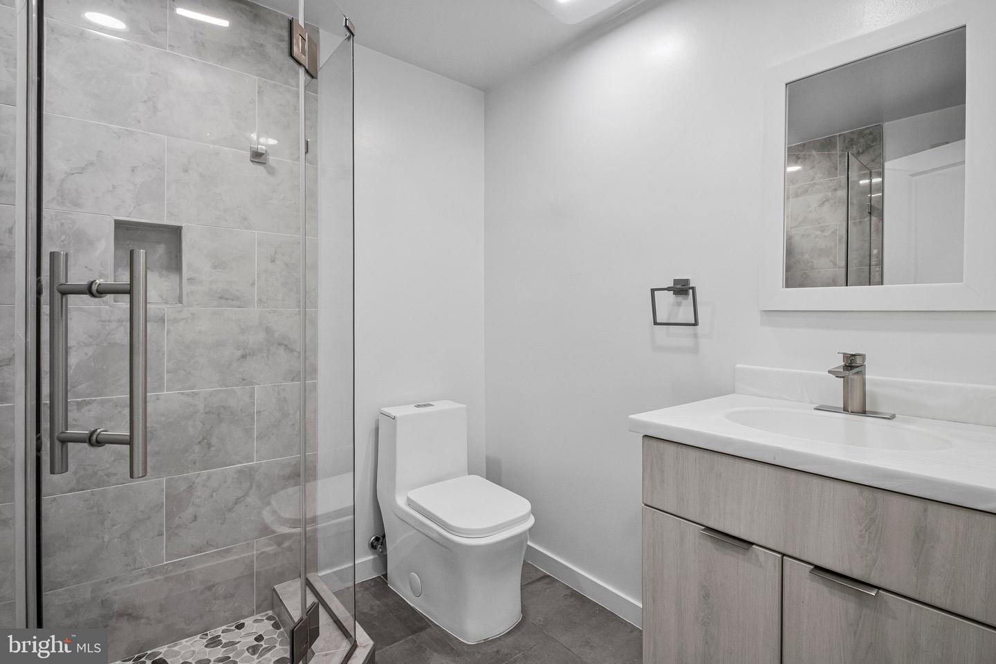 506 H St Ne #202 Property Photo 15