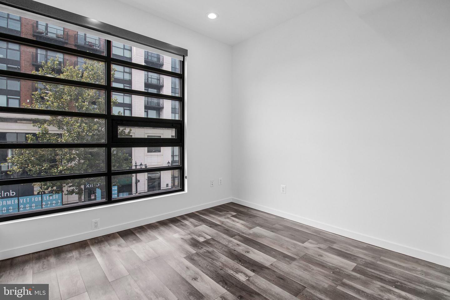 506 H St Ne #302 Property Photo 10