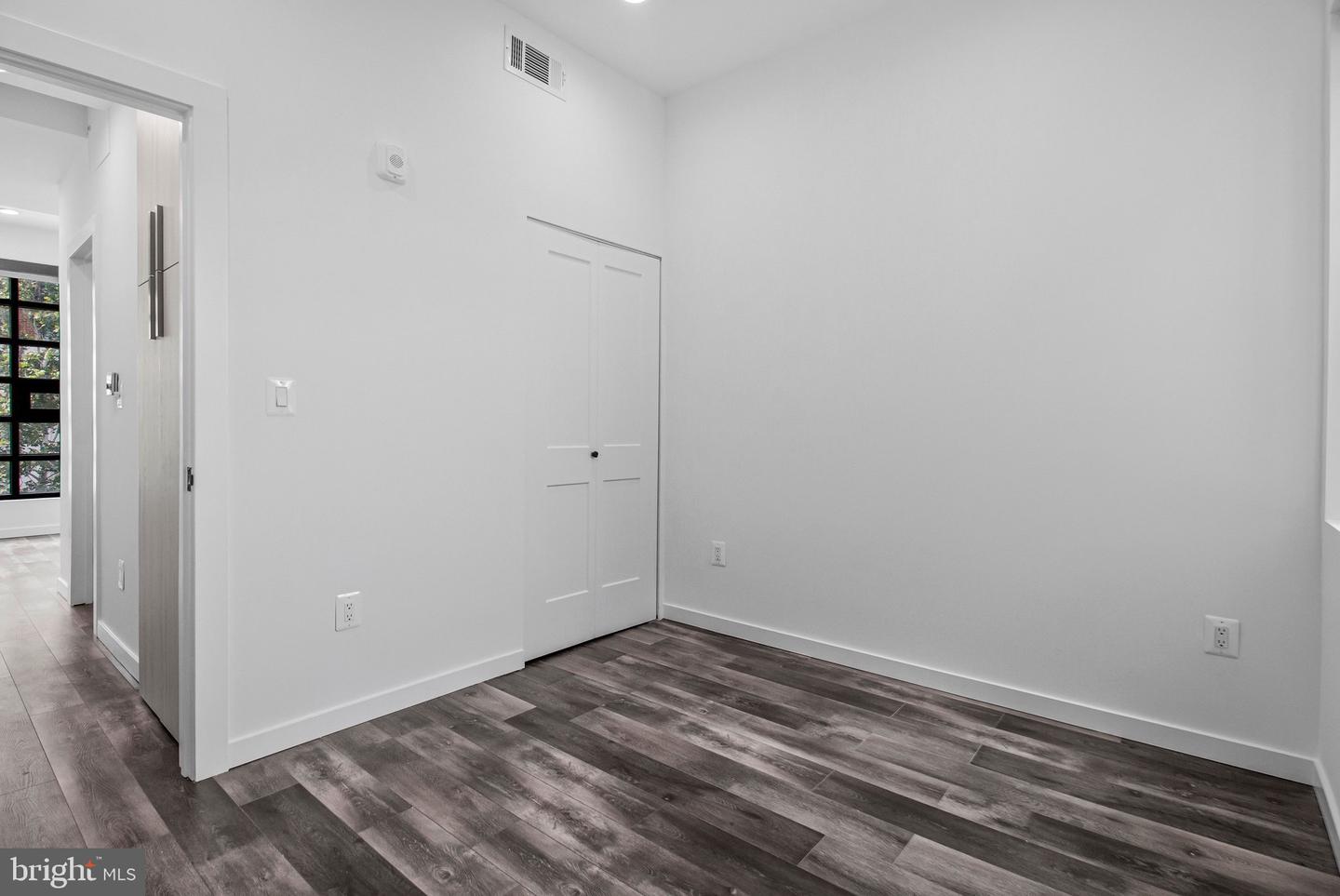 506 H St Ne #302 Property Photo 14