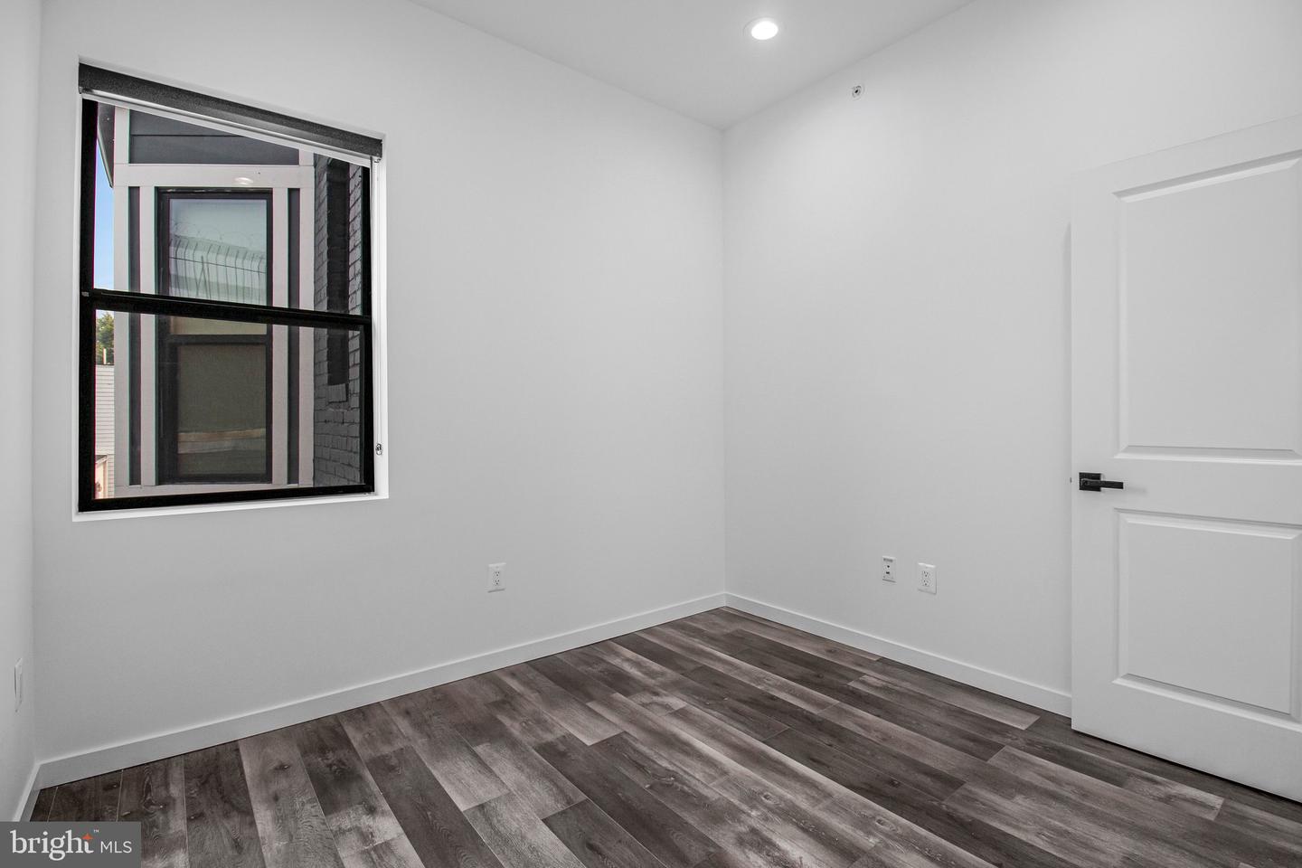 506 H St Ne #302 Property Photo 16