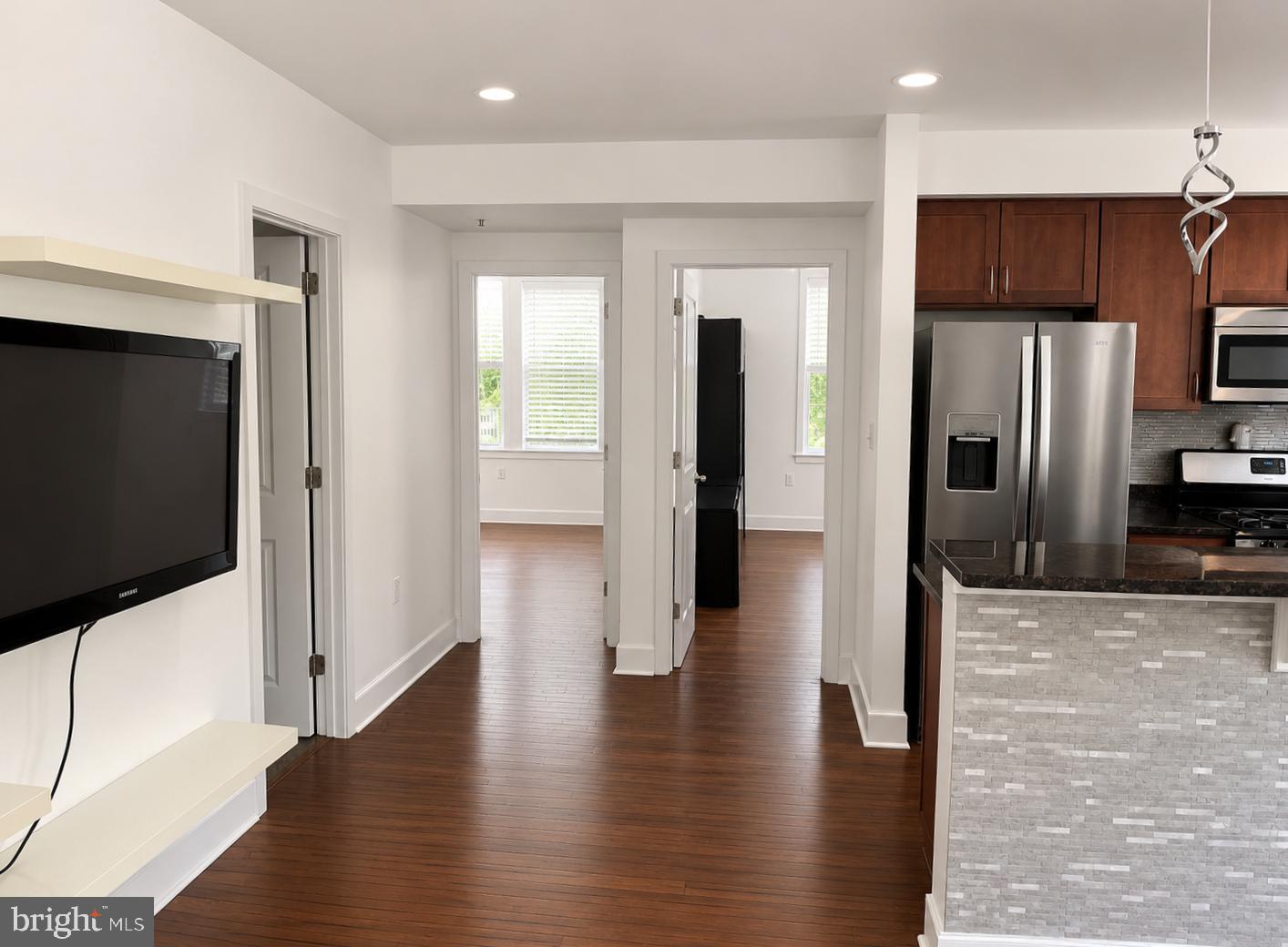 1352 Longfellow St Nw #206 Property Photo 12