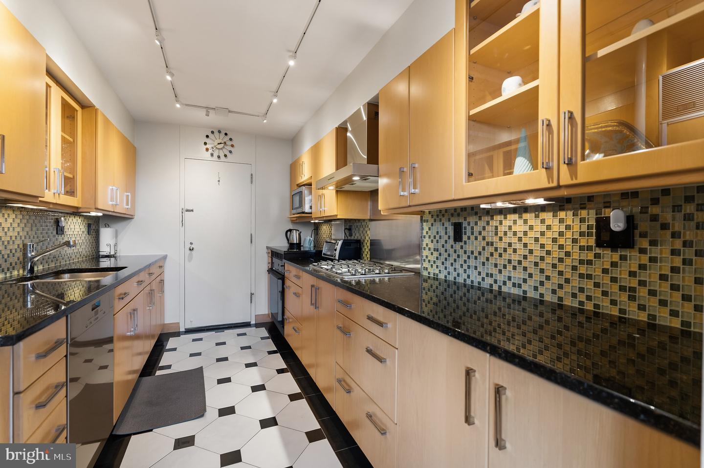 2510 Virginia Ave Nw #710-n Property Photo 10
