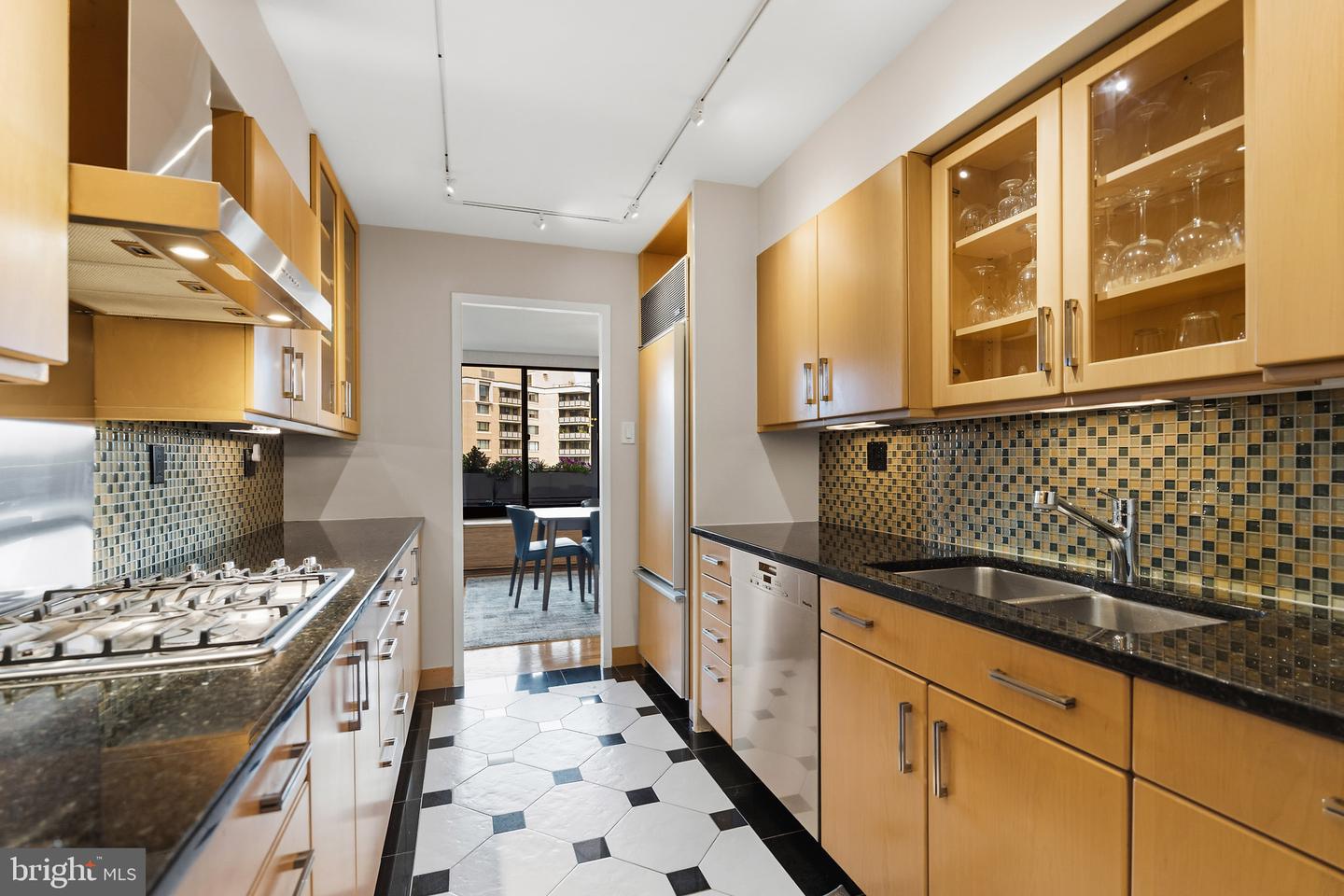 2510 Virginia Ave Nw #710-n Property Photo 11