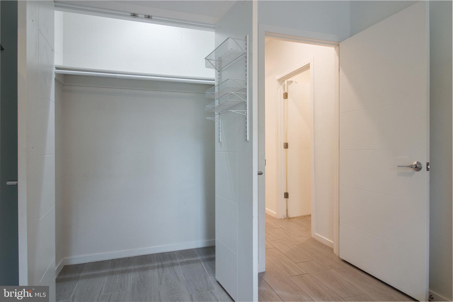 756 Park Rd Nw #2 Property Photo 17