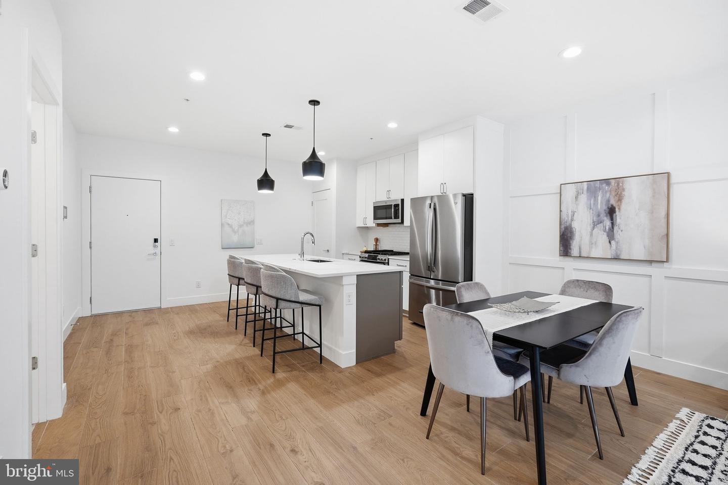 2234 11th St Nw #t02 Property Photo 7