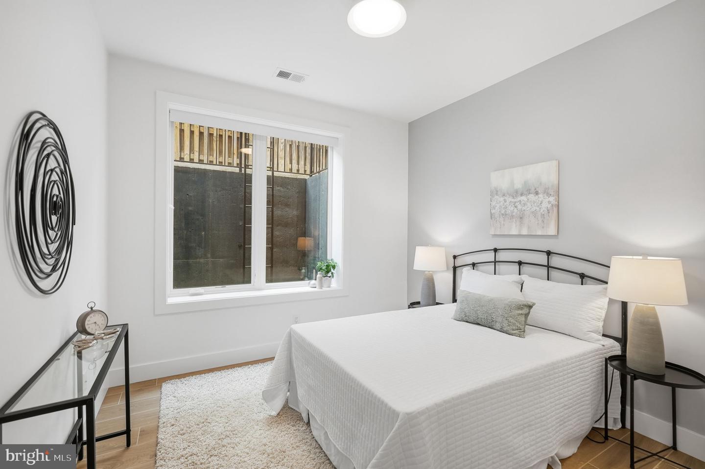 2234 11th St Nw #t02 Property Photo 14