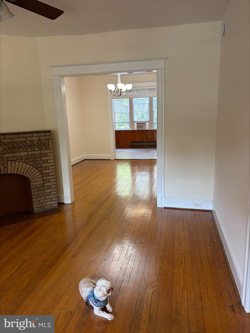 2218 Nw Tunlaw Rd Nw Property Photo 3