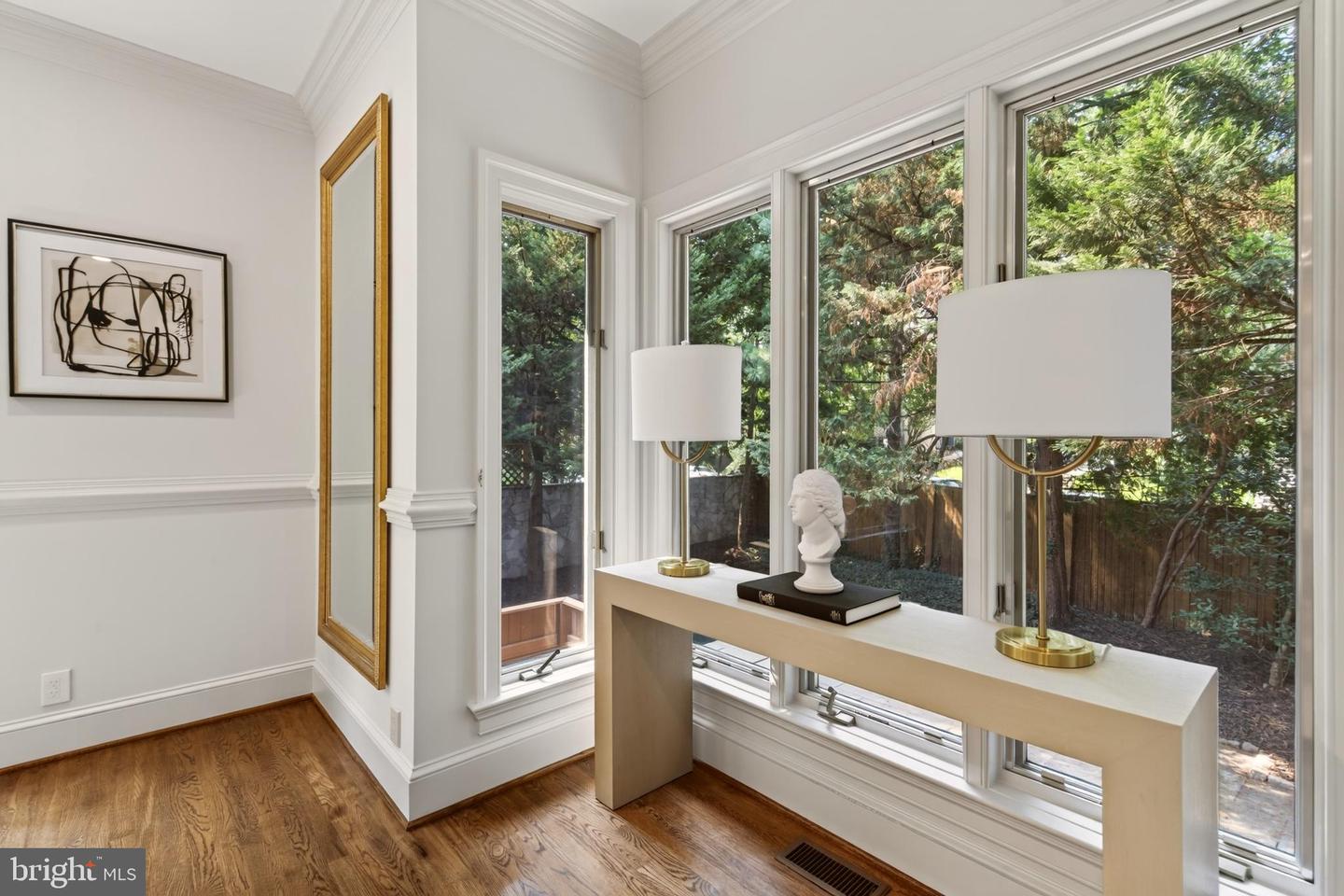 5430 Chevy Chase Parkway Nw Property Photo 12