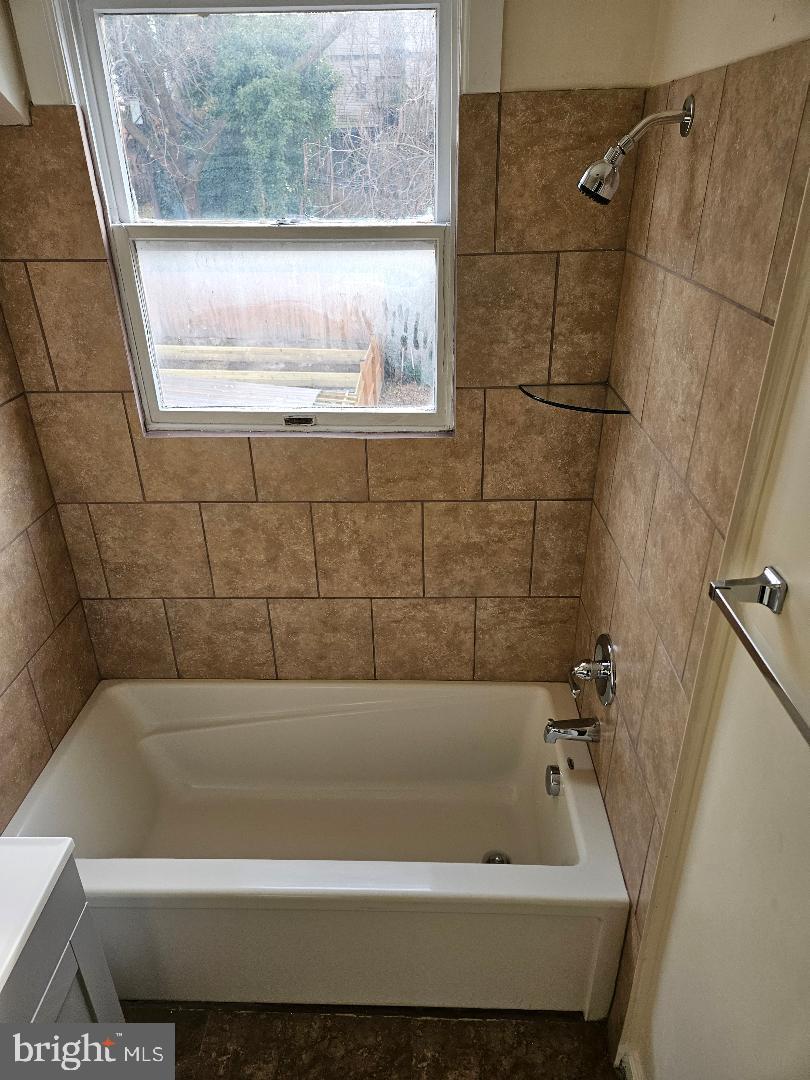 1635 U St Se Property Photo 10