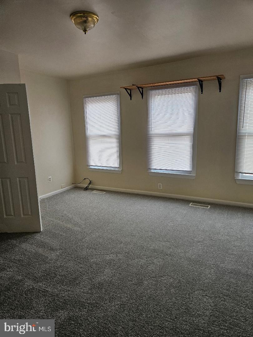 1635 U St Se Property Photo 13