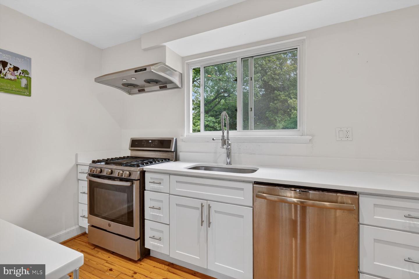 4325 47th St Nw Property Photo 11