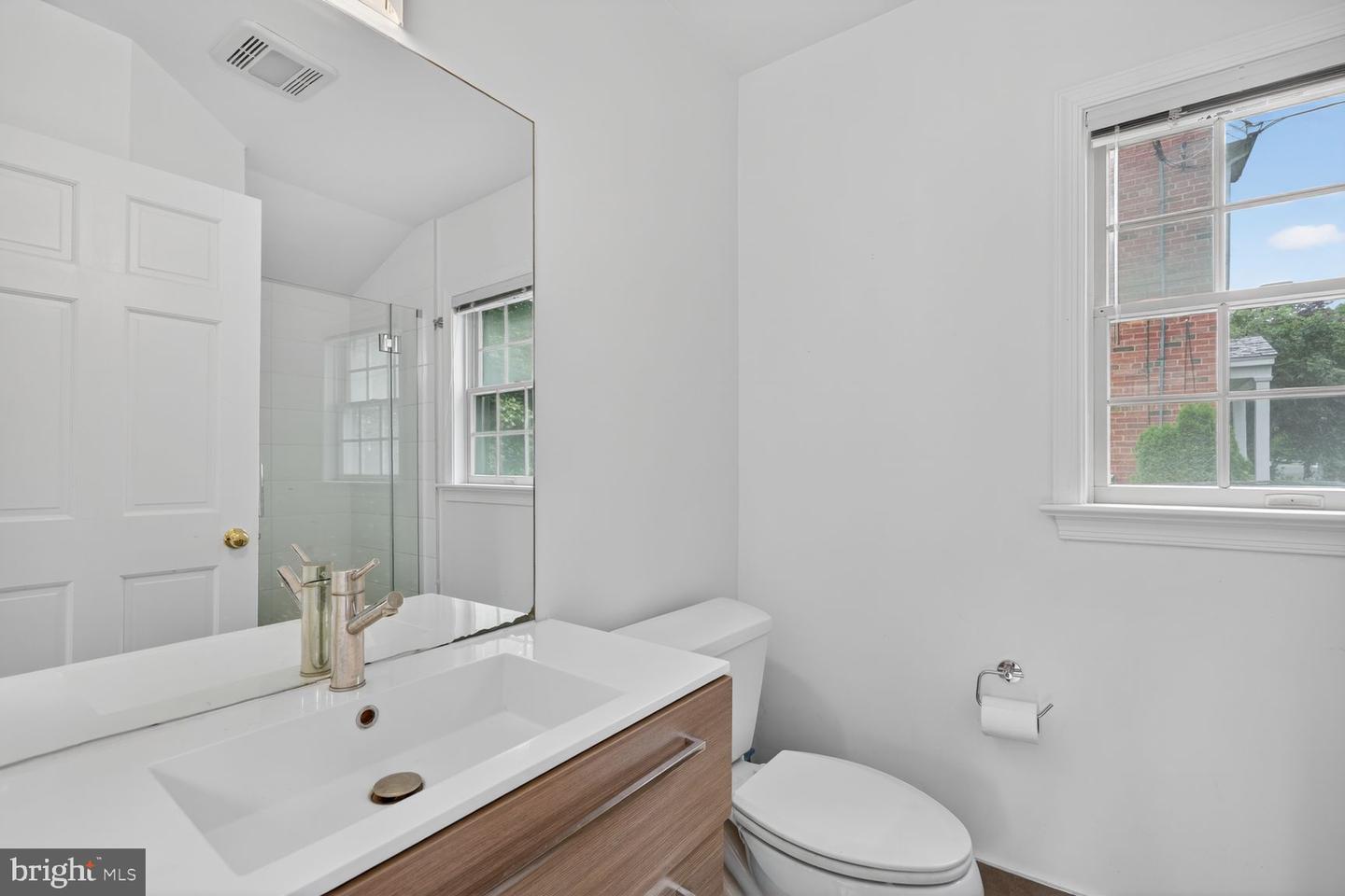 4325 47th St Nw Property Photo 17
