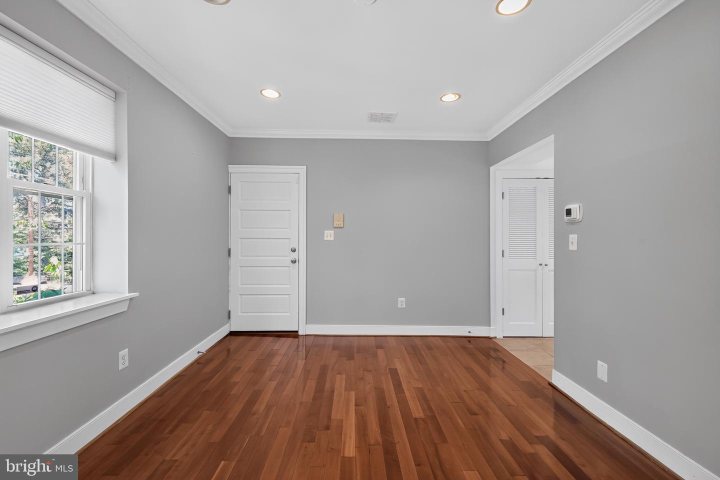 1400 Longfellow St Nw #202 Property Photo 4