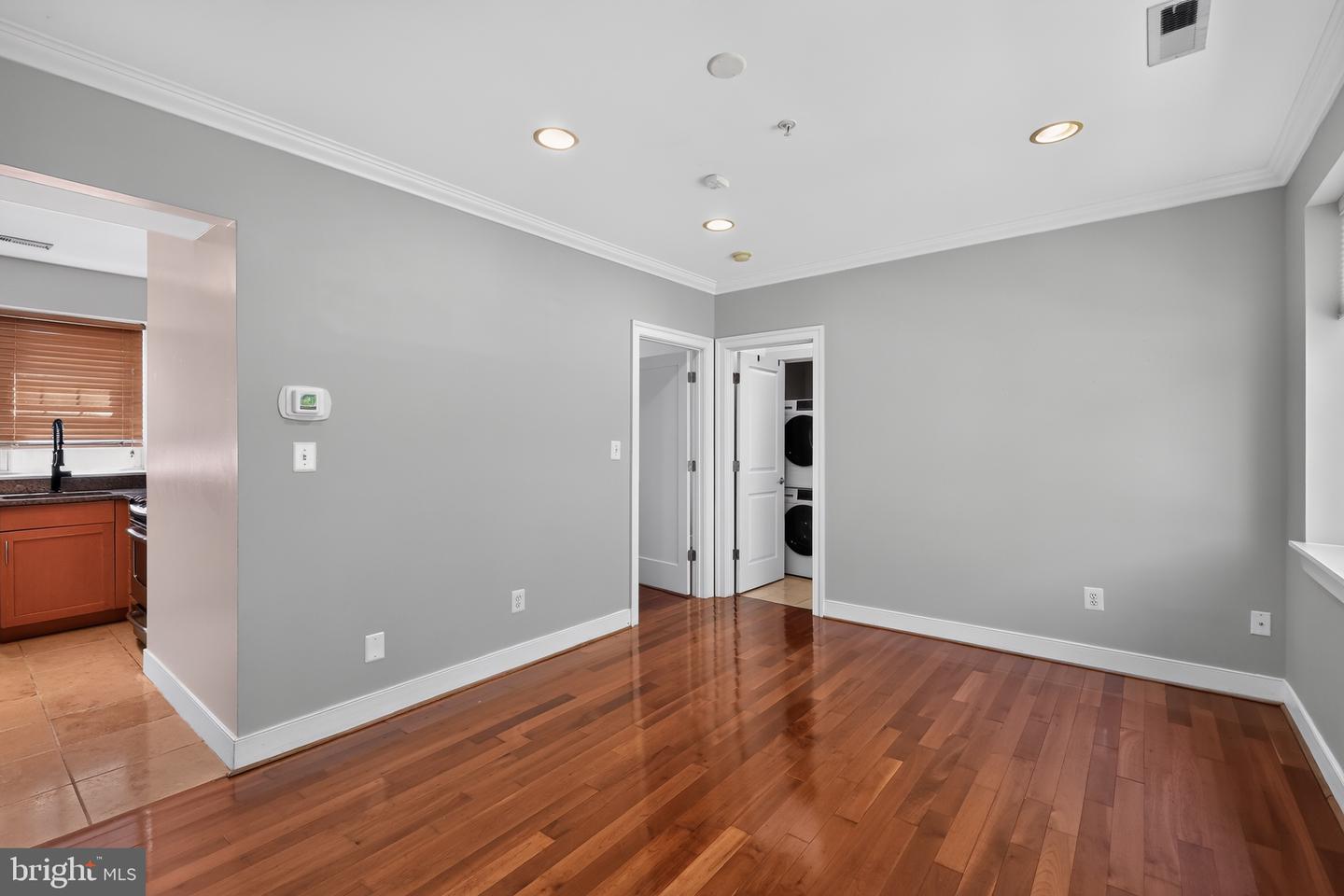 1400 Longfellow St Nw #202 Property Photo 8