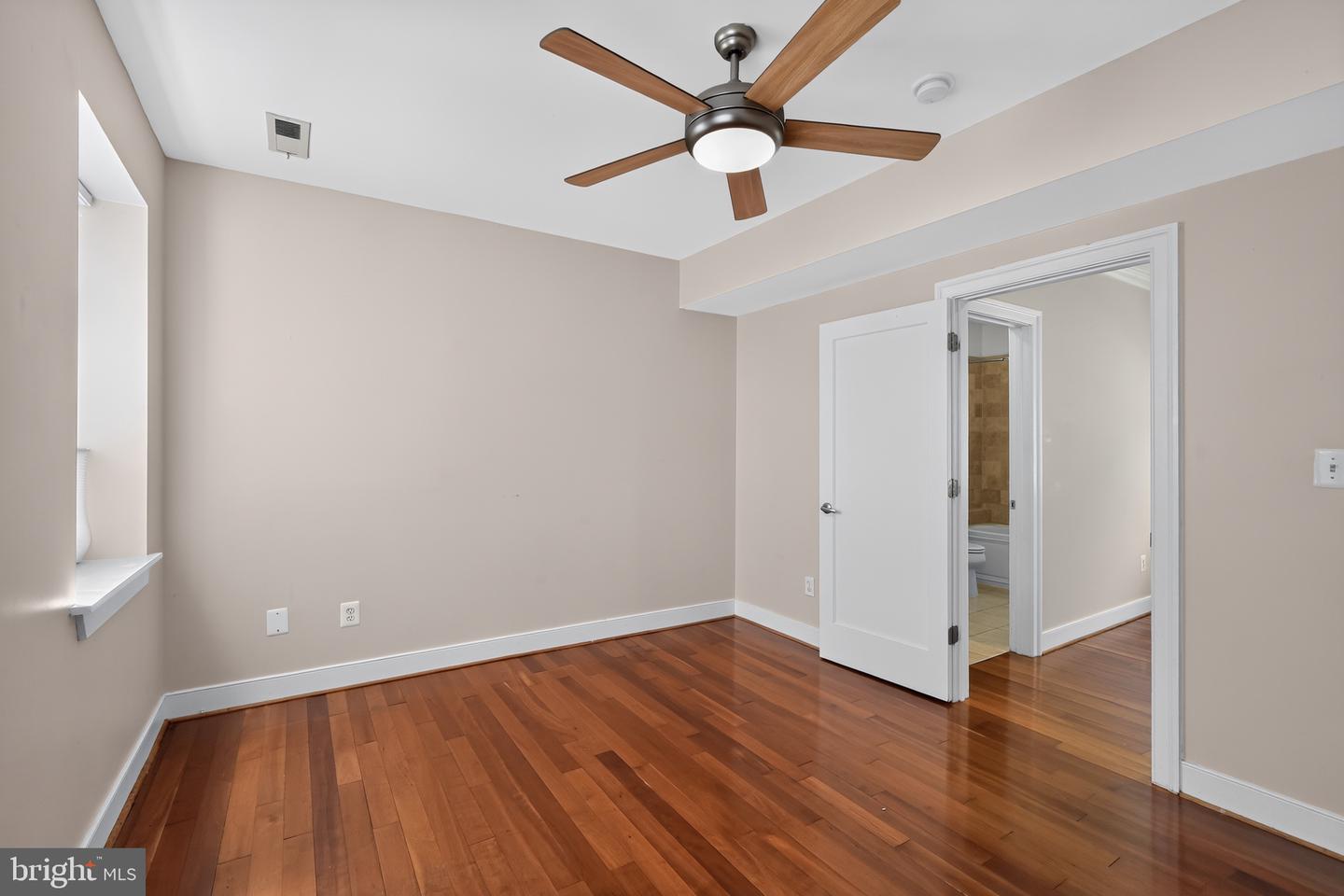 1400 Longfellow St Nw #202 Property Photo 22