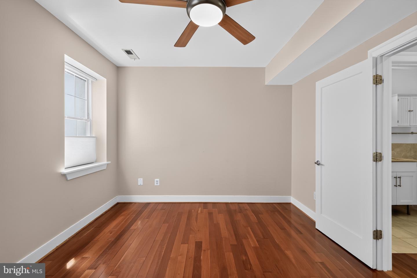 1400 Longfellow St Nw #202 Property Photo 26