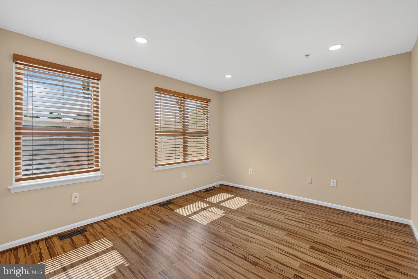 1336 Half St Sw #1336 Property Photo 18