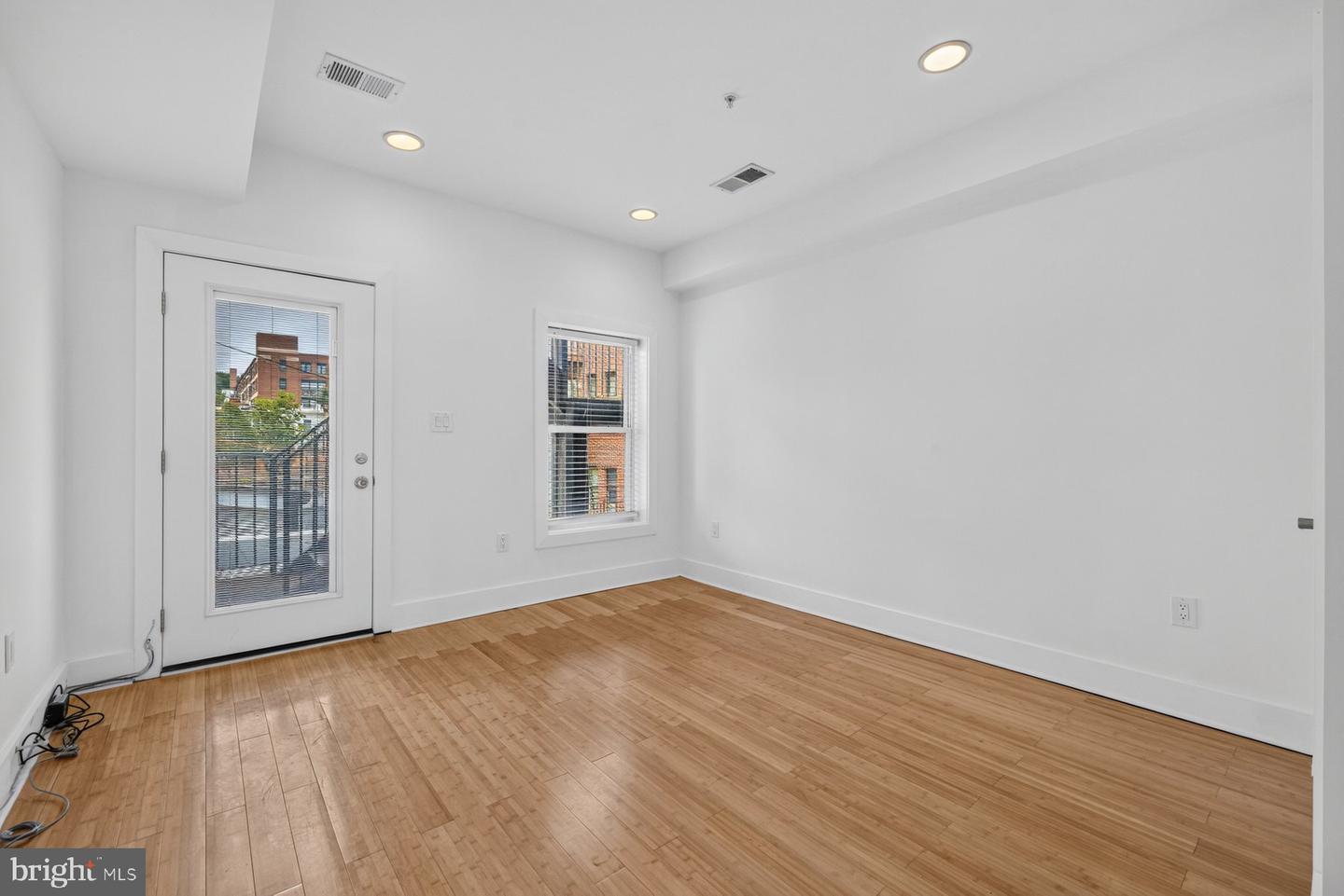 1013 V St Nw #2 Property Photo 12