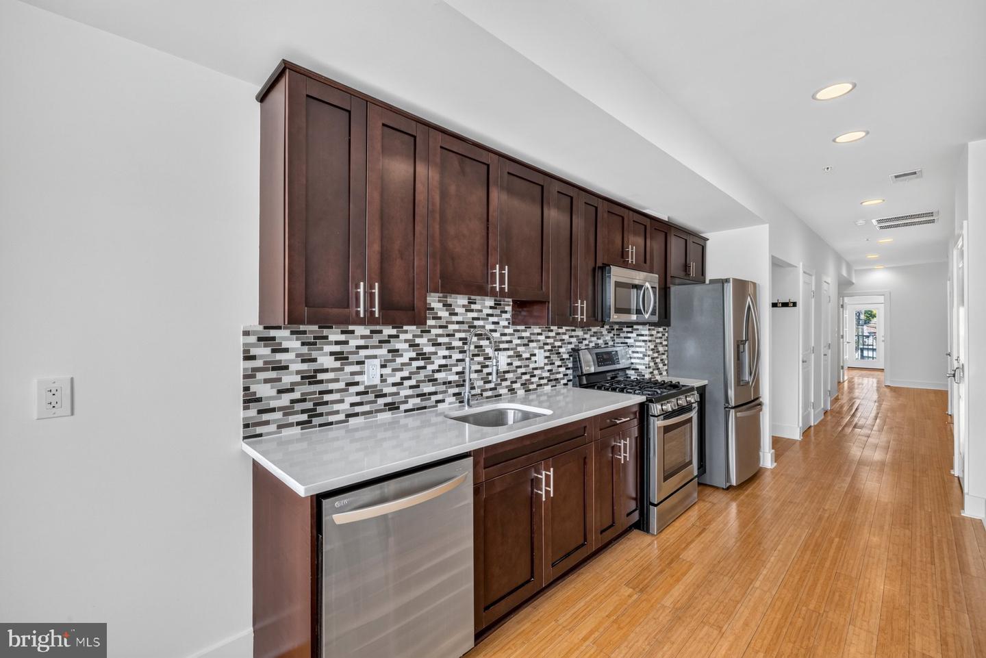 1013 V St Nw #2 Property Photo 15