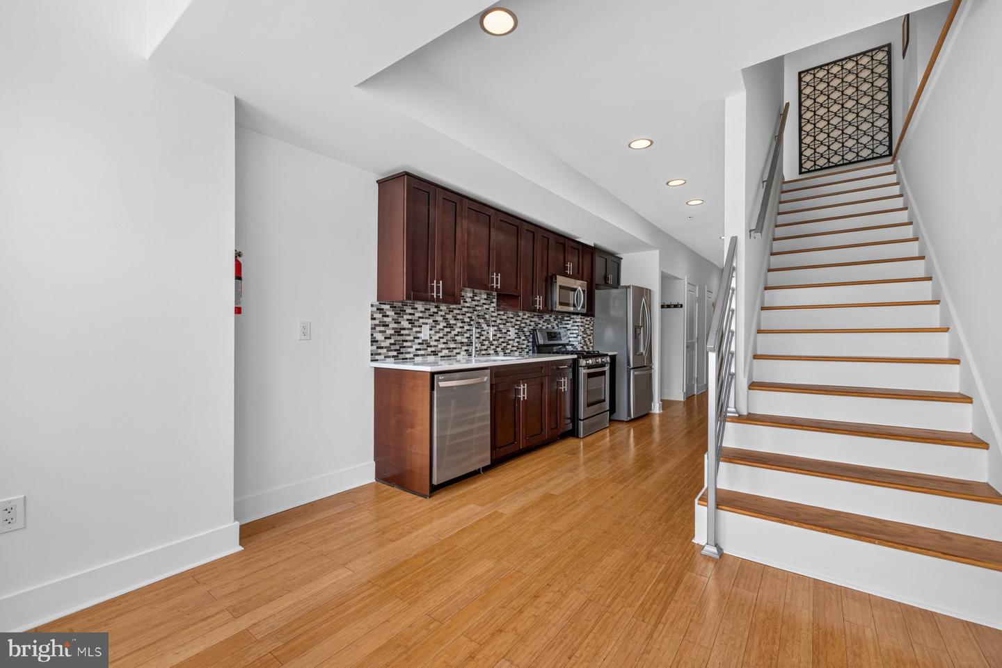1013 V St Nw #2 Property Photo 18