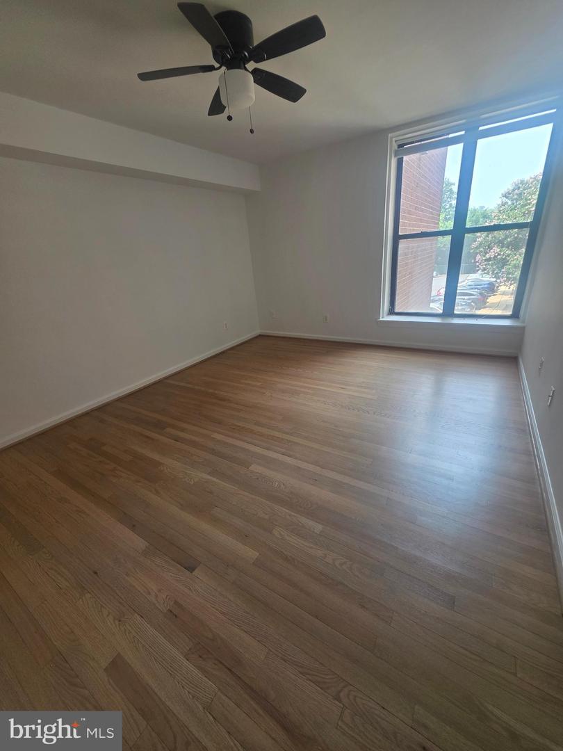 3900-3902 14th St Nw #218 Property Photo 8