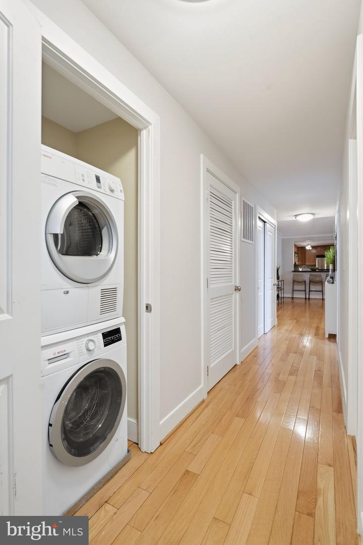 14 S St Ne #201 Property Photo 23