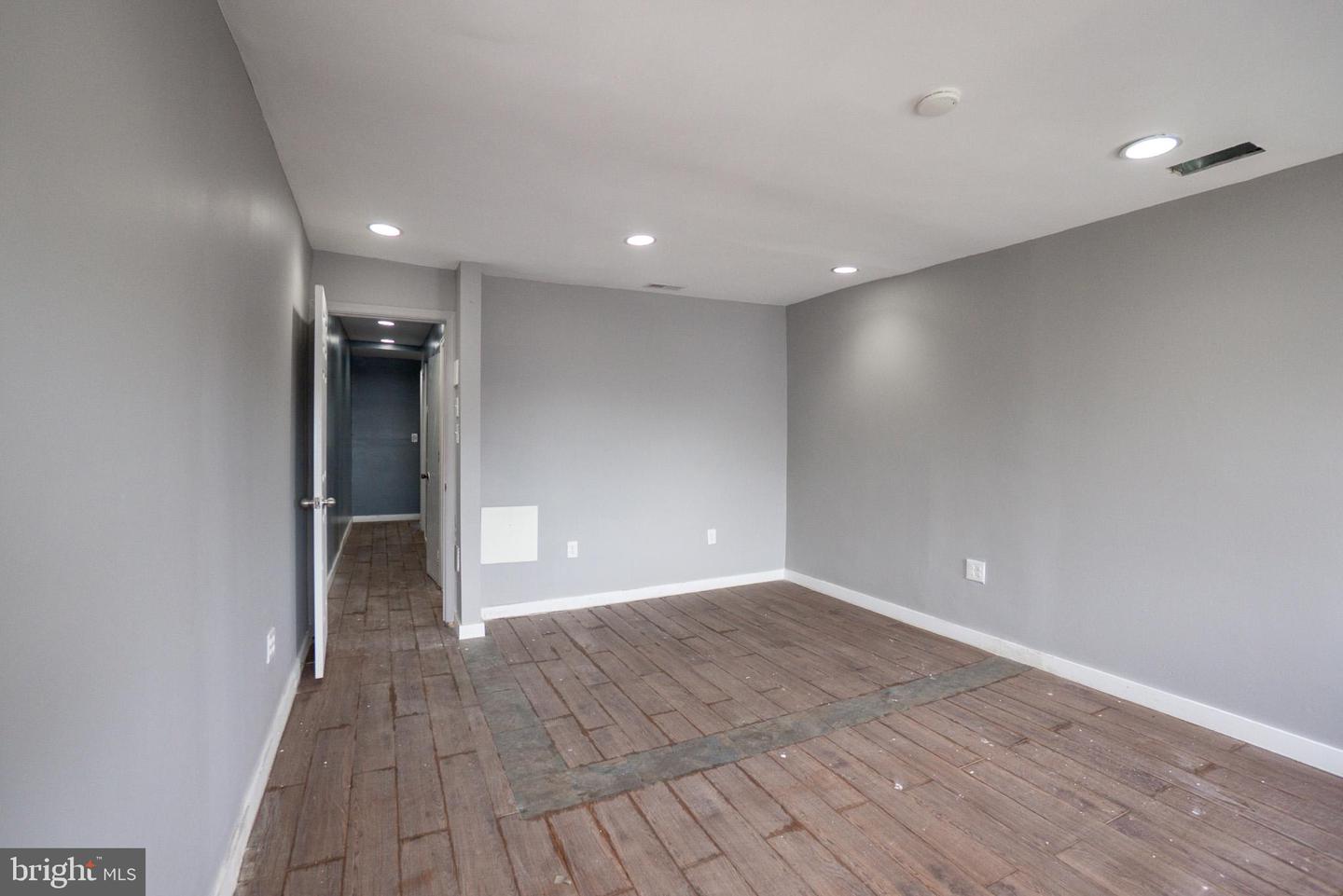 1809 Benning Rd Ne Property Photo 4