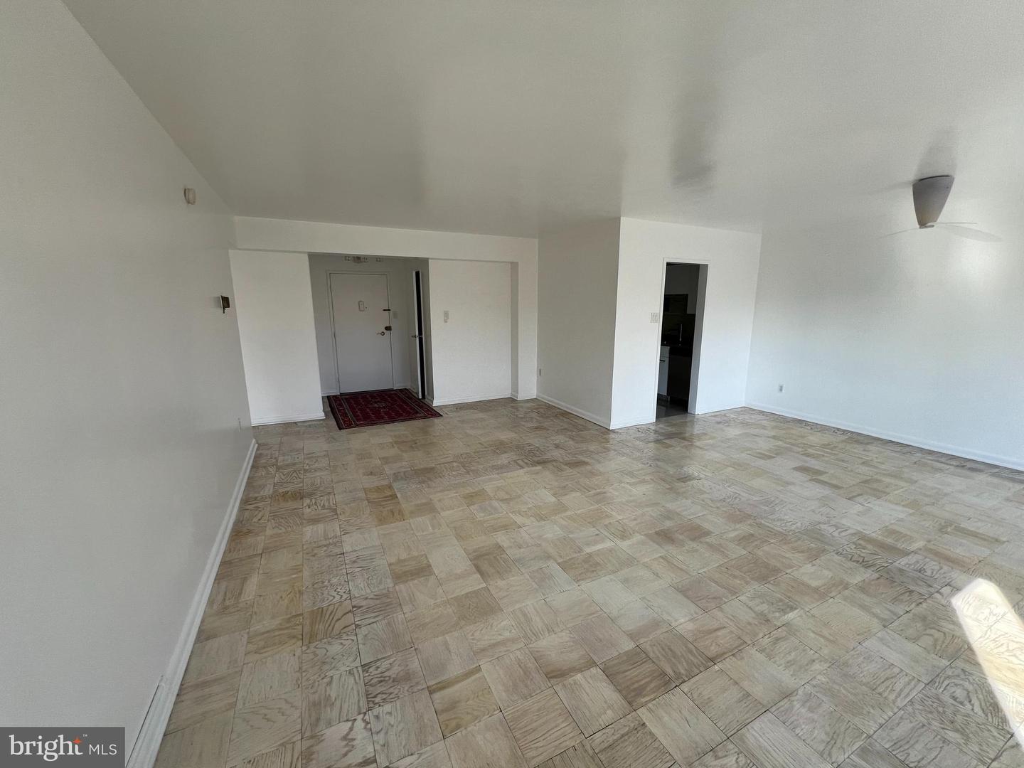 4201 Cathedral Ave Nw #813e Property Photo 11