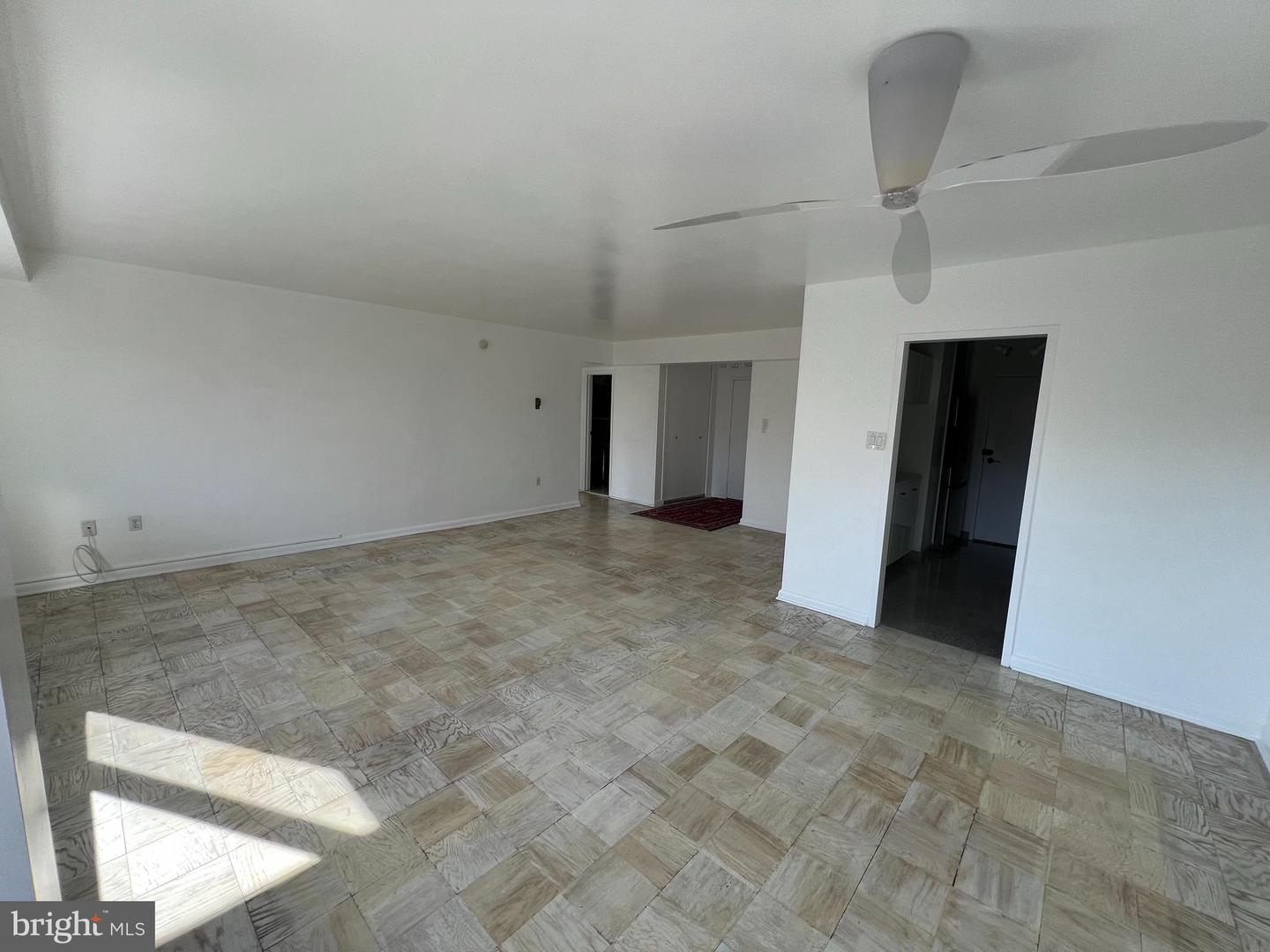 4201 Cathedral Ave Nw #813e Property Photo 12